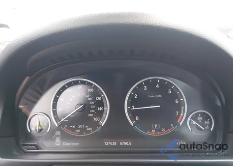 2015 BMW 535I xDrive из США, поврежденный, VIN WBA5B3C58FD541773